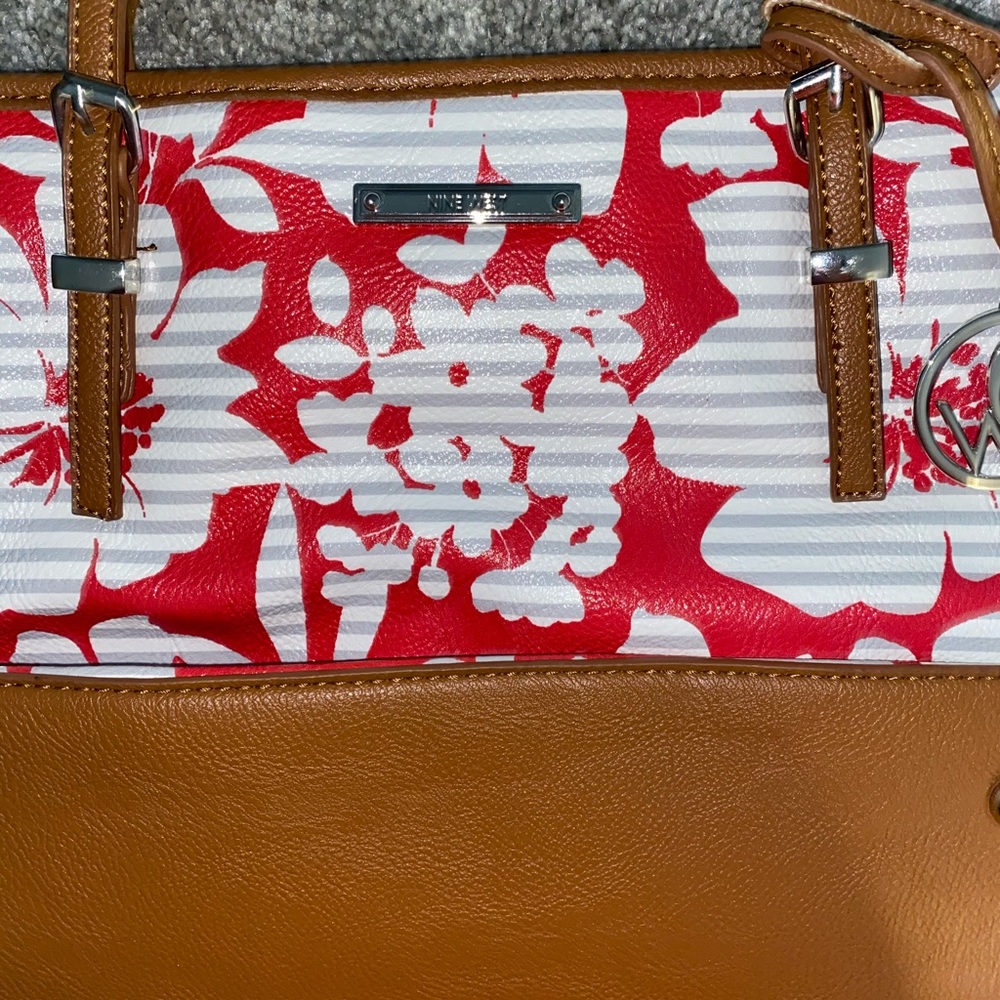 🆕 Nine West purse  👜